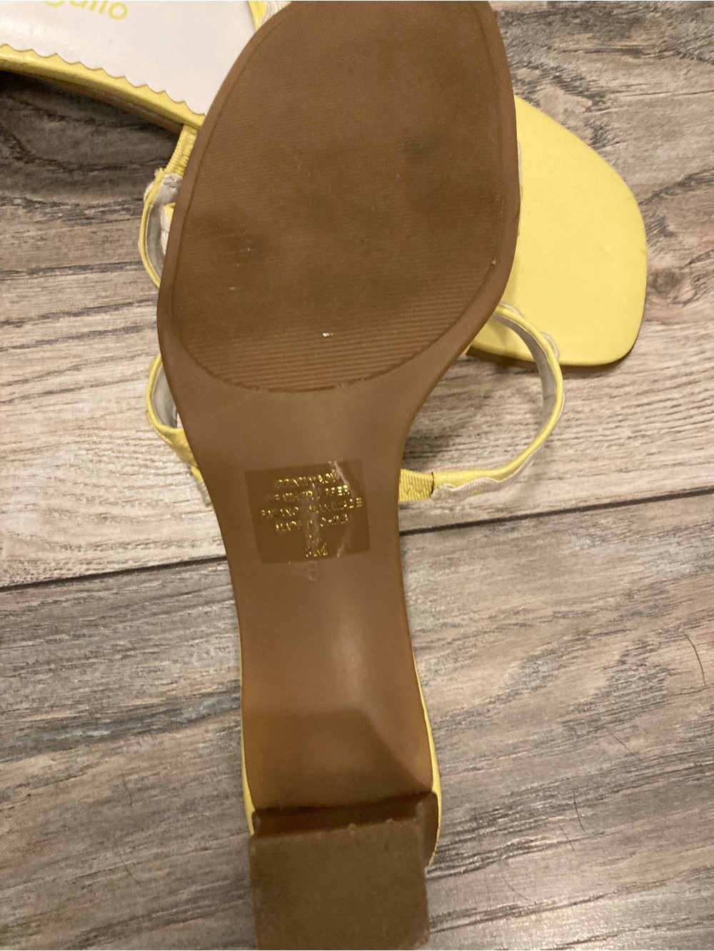 Capogallo Yellow Ruffle-Strap Block Heel Sandals - Picture 3 of 4